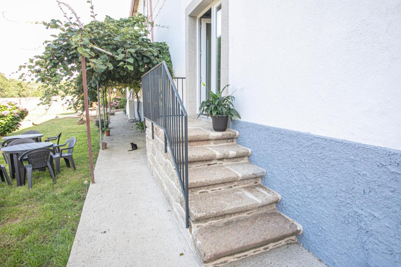 Albergue A Fabrica Lavacolla Exterior photo